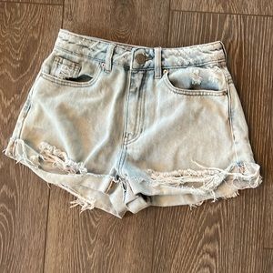 PacSun“Mom Short” Size 24